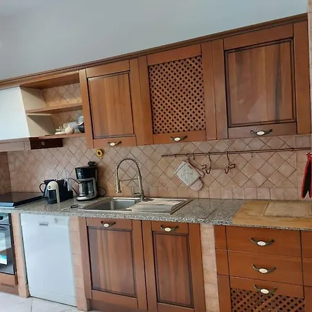 Casa Immersa Nella Campagna Tatil Evi *